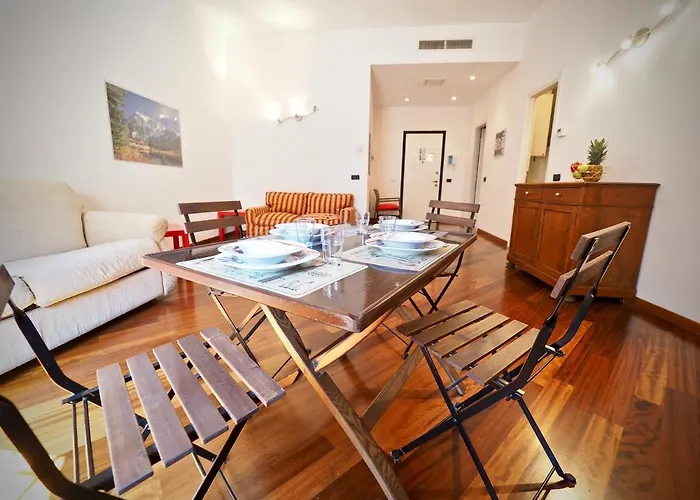 Appartement Casa Del Principe Amba Alagi - Staz Marittima - Genovabb It