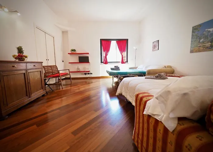 Lägenhet Casa Del Principe Amba Alagi - Staz Marittima - Genovabb It *